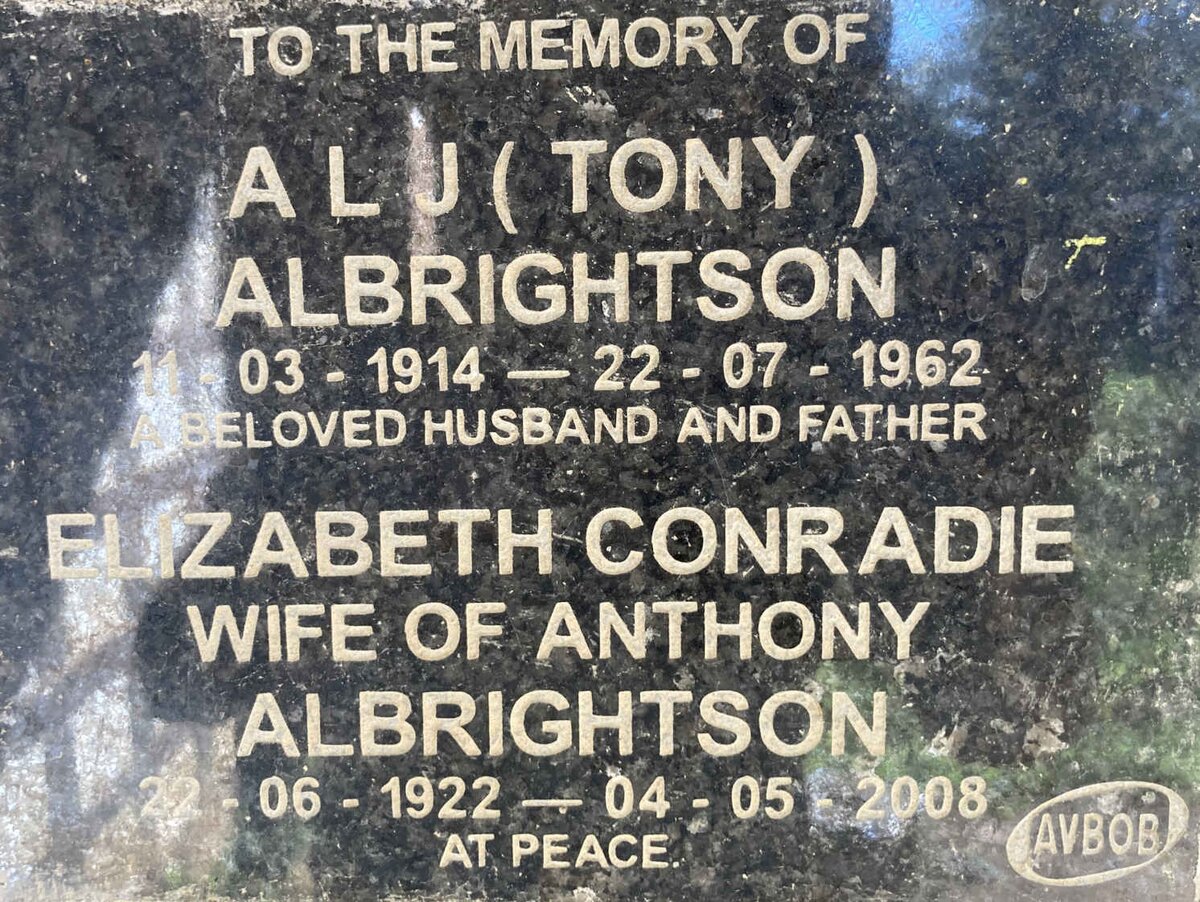 ALBRIGHTSON A.L.J. 1914-1962 & Elizabeth Conradie 1922-2008