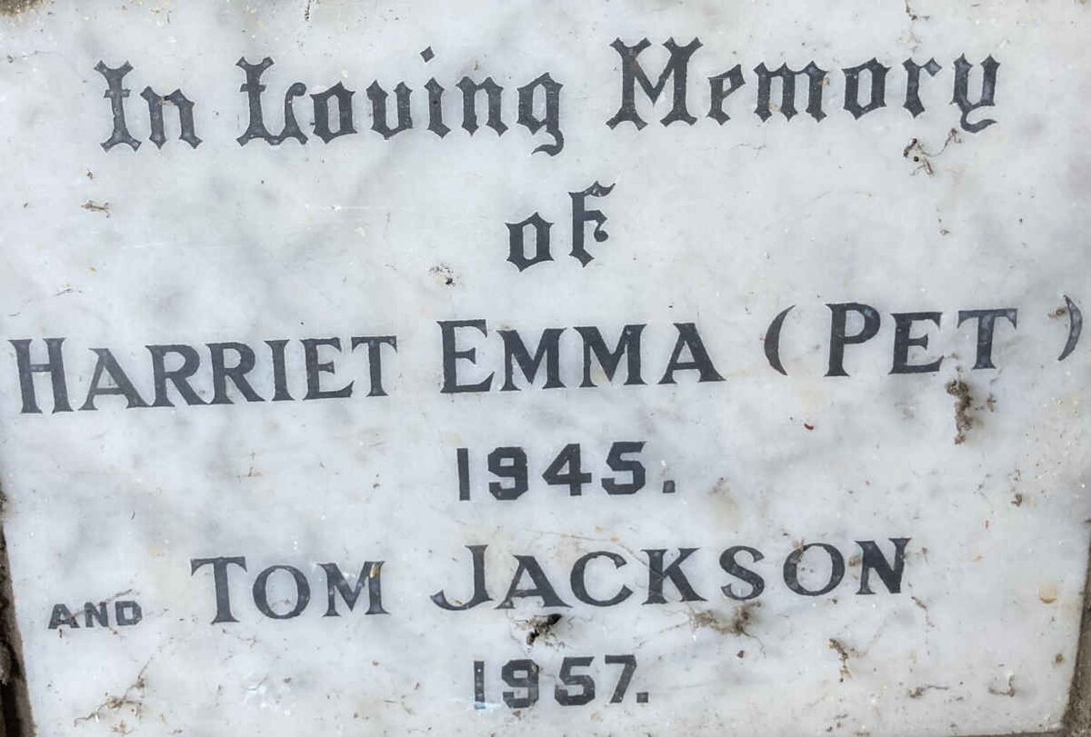 JACKSON Tom 1957 & Harriet Emma 1945
