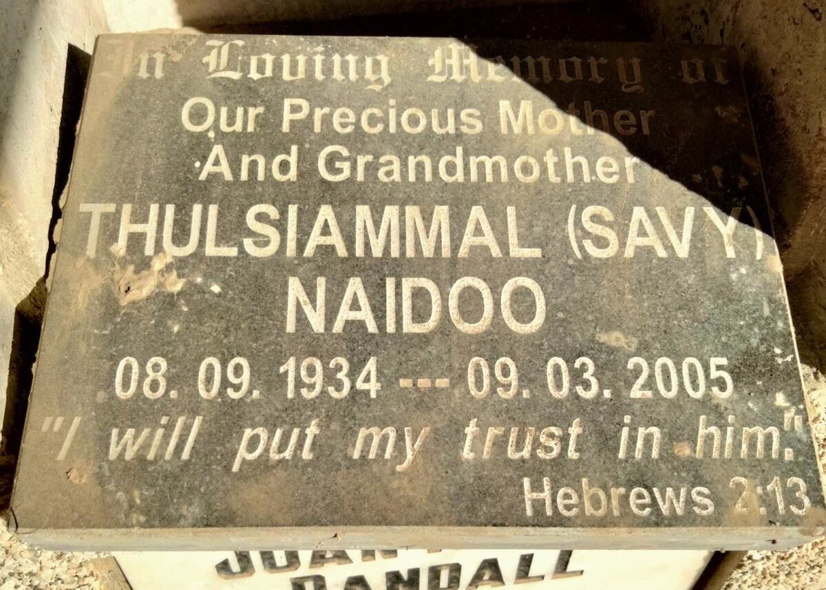 NAIDOO Thulsiammal 1934-2005