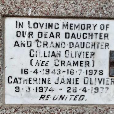 OLIVIER Gillian nee CRAMER 1943-1978 :: OLIVIER Catherine Janie 1974-1977