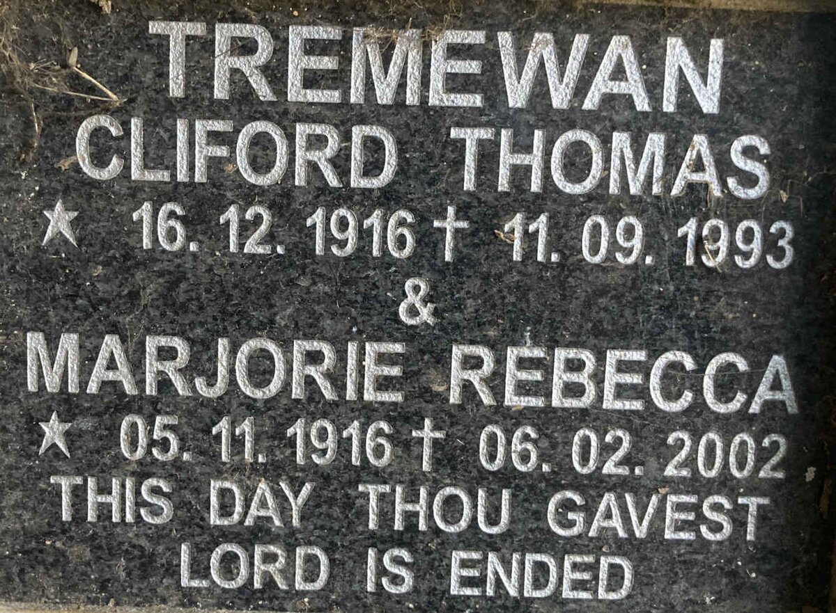TREMEWAN Cliford Thomas 1916-1993 & Marjorie Rebecca 1916-2002
