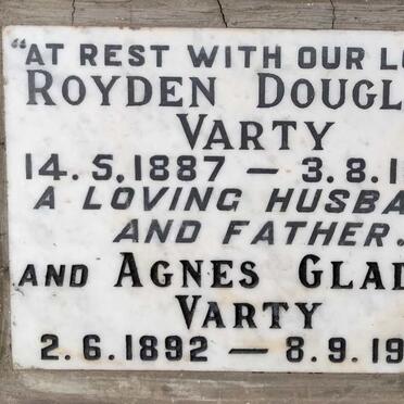 VARTY Royden Douglas 1887-1966 & Agnes Gladys 1892-1996