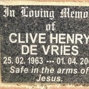VRIES Clive Henry, de 1963-2007
