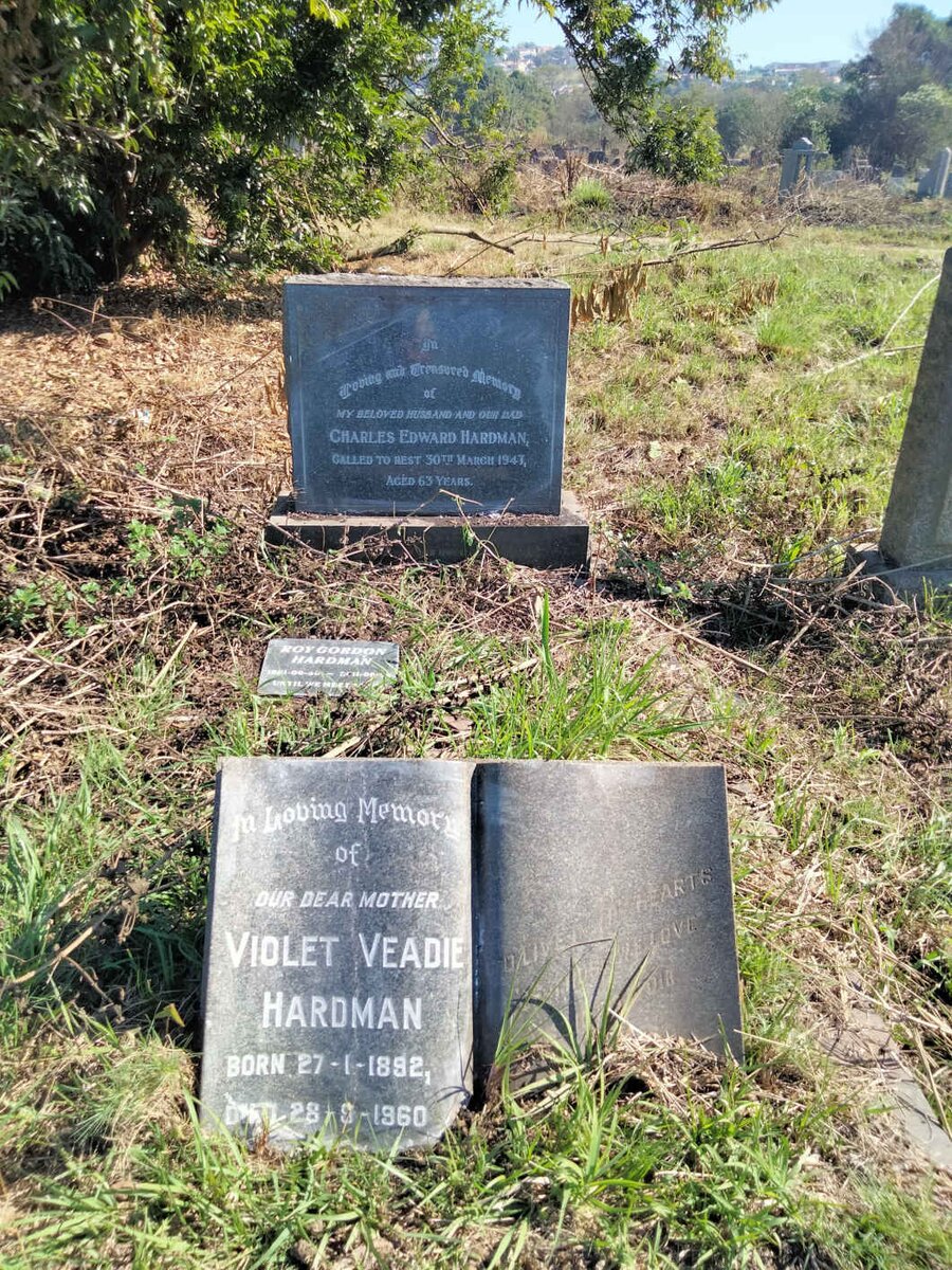 HARDMAN Charles Edward -1947 :: HARDMAN Roy Gordon 1951-2011 :: HARDMAN Violet Veadie 1892-1960
