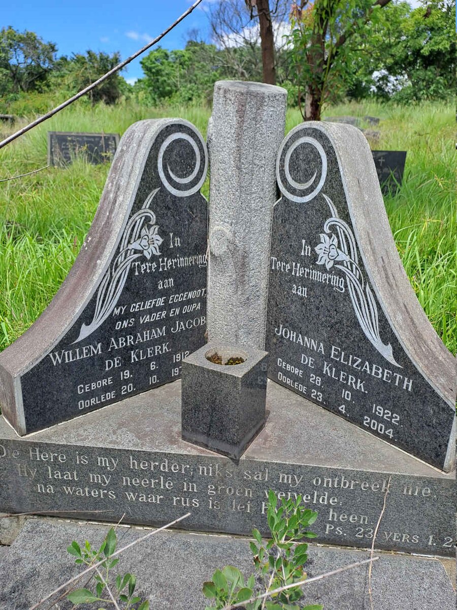 KLERK Willem Abraham Jacob, de 1912-197? & Johanna Elizabeth 1922-2004