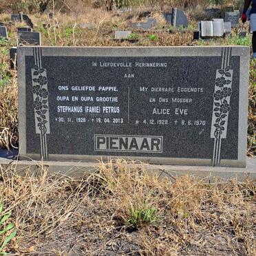 PIENAAR Stephanus Petrus 1928-2013 & Alice Eve