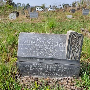 ROOYEN Raymond, van -1946 :: VAN ROOYEN Doris M.F. 1900-1971 :: VAN ROOYEN Daphne nee STEPHENS -1983