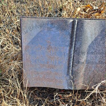 SCHUTZLER Sarah Janet nee HEPBURN 1868-1954