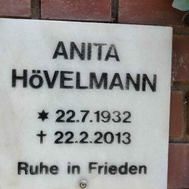 HOVELMANN Anita 1932-2013