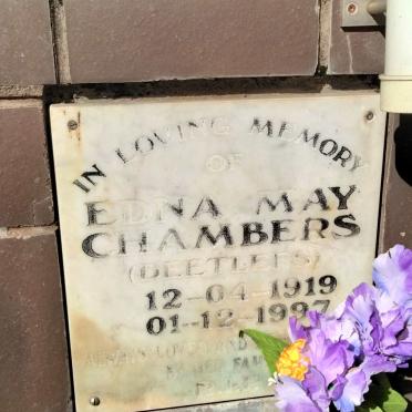 CHAMBERS Edna May nee DEETLEFS 1919-1997