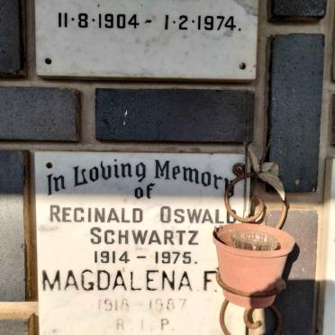 SCHWARTZ Reginald Oswald 1914-1975 &amp; Magdalena F. 1918-1987