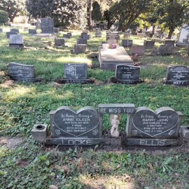 LOCKE Annie Eileen 1897-1987 :: ELLIS Barry John 1978-1988