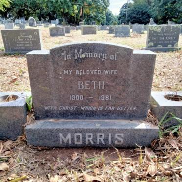MORRIS Beth 1900-1981