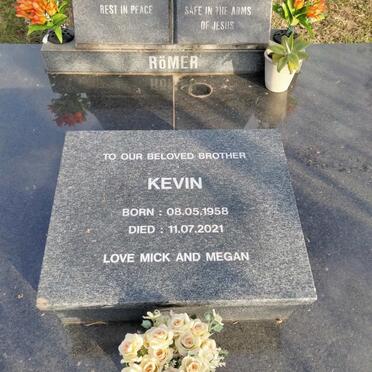 ROMER Eddie 1936-1998 &amp; Wendy 1939-2007 :: ROMER Kevin 1958-2021