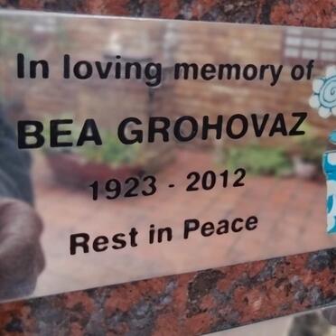 GROHOVAZ Bea 1923-2012