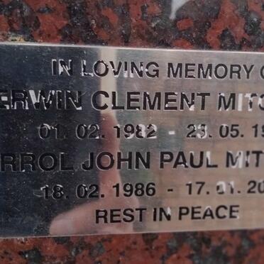 MITCHELL Erwin Clement 1982-1999 :: MITCHELL Errol John Paul 1986-2003