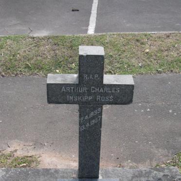ROSS Arthur Charles Inskipp 1899-1957 :: STRAITON Alice Barbara 1888-1969