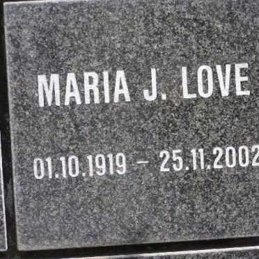 LOVE Maria J. 1919-2002