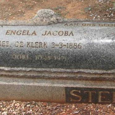 STEENKAMP Barend Willem Jacobus 1884-1953 &amp; Engela Jacoba DE KLERK 1886-1971
