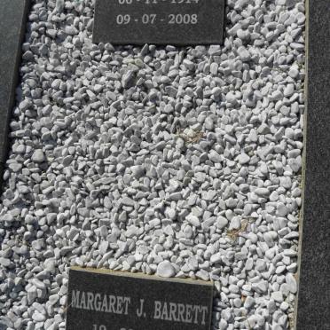 BARRETT Austin A. 1914-2008 &amp; Margaret J. 1921-2010