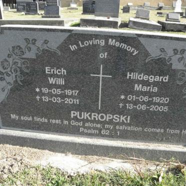 PUKROPSKI Erich Willi 1917-2011 &amp; Hildegard Maria 1920-2005