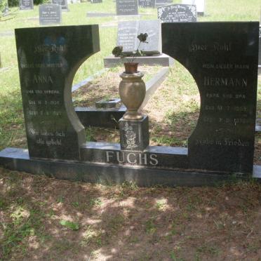 FUCHS Hermann  1903-1979 &amp; Anna 1904-1987