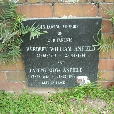 ANFIELD Herbert William 1908-1984 &amp; Daphne Olga 1913-1996