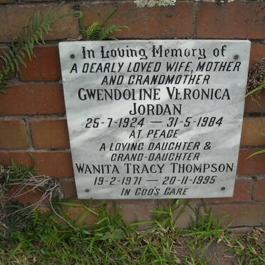 JORDAN Gwendoline Veronica 1924-1984 :: THOMPSON Wanita Tracy 1971-1995
