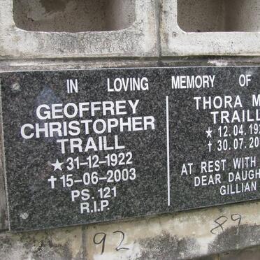 TRAIL Geoffrey Christopher 1922-2003 &amp; Thora May 1924-2011