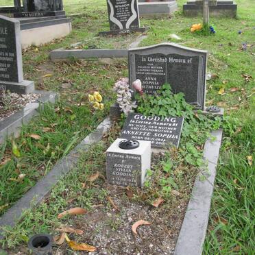 OOSTHUIZEN Anna Sophia :: GOODING Annette Sophia 1944-2010 :: GOODING Robert 1939-2011