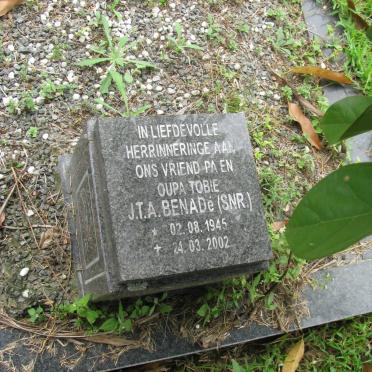 BENADE J.T.A. 1945-2002