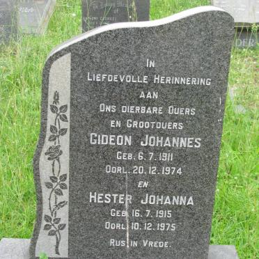 MAARTENS Gideon Johannes 1911-1974 &amp; Hester Johanna 1915-1975