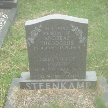 STEENKAMP Andrèas Theodorus 1916-1995 &amp; Mary Violet Dorothy 1917-1998