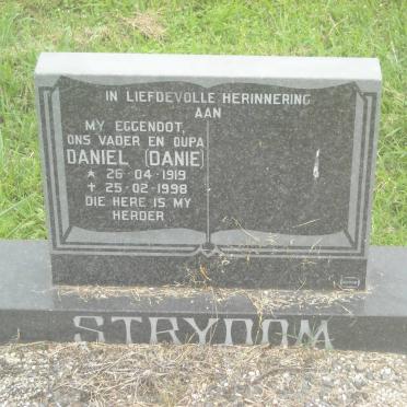 STRYDOM Daniel 1919-1998