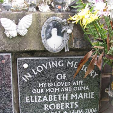 ROBERTS Elizabeth Marie 1947-2006