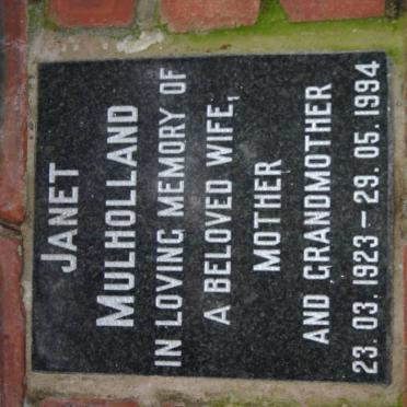 MULHOLLAND Janet 1923-1994