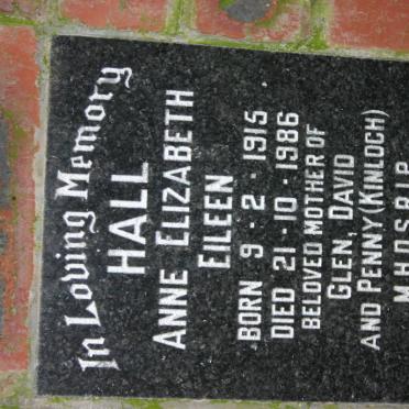 HALL Annie Elizabeth Eileen 1915-1986