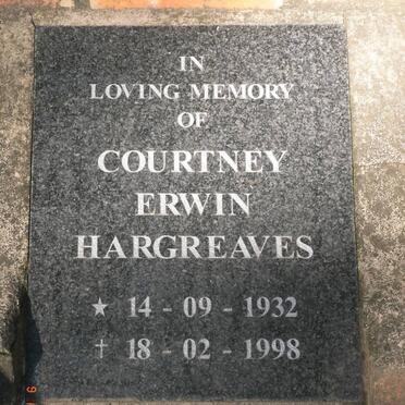 HARGREAVES Courtney Erwin 1932-1998