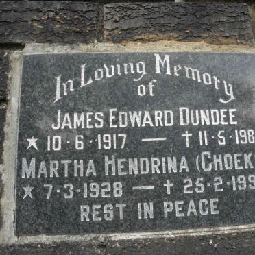 DUNDEE James Edward 1917-1986 &amp; Martha Hendrina 1928-1996