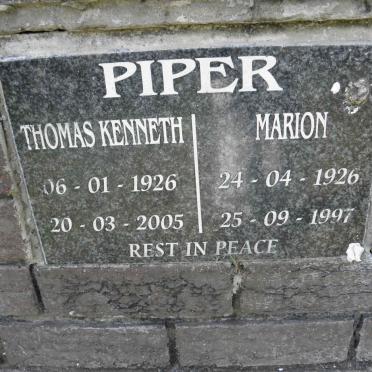 PIPER Thomas Kenneth 1926-2005 &amp; Marion 1926-1997