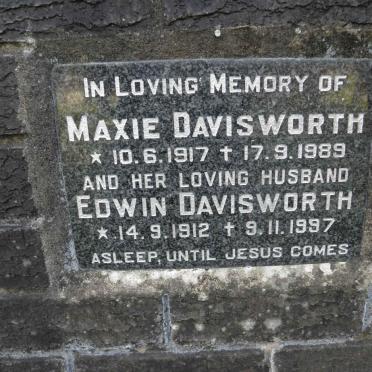 DAVISWORTH Edwin Davis 1912-1997 &amp; Maxie 1917-1989