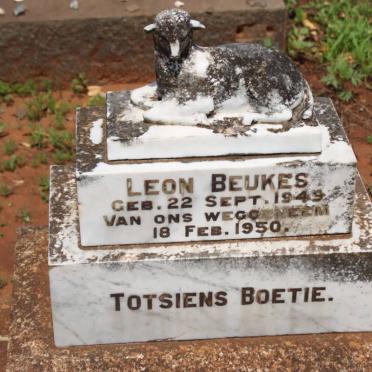 BEUKES Leon 1949-1950
