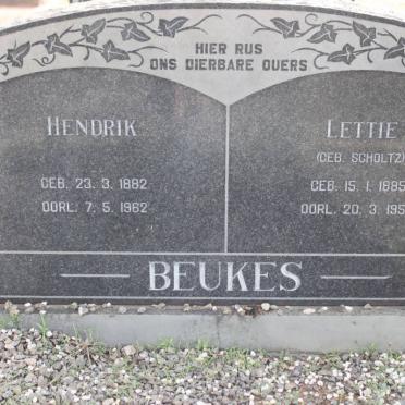 BEUKES Hendrik 1882-1962 &amp; Lettie SCHOLTZ 1885-1957