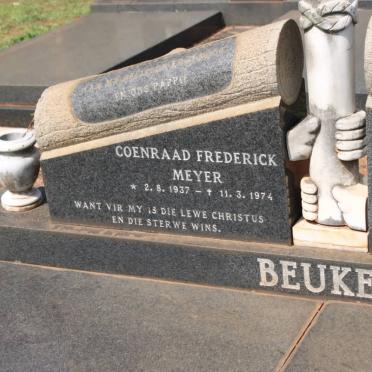 BEUKES Coenraad Frederick Meyer 1937-1974
