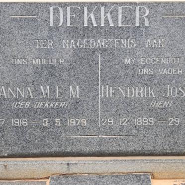 DEKKER Hendrik Josefus 1899-1969 &amp; Anna M.E.M. DEKKER 1916-1978