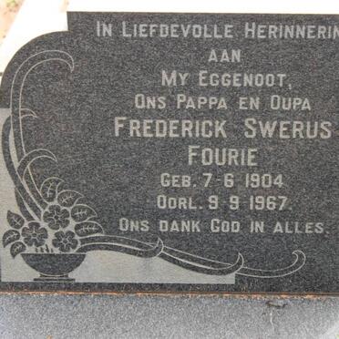 FOURIE Frederick Swerus 1904-1967 &amp; Cornelia Carolina 1910-1992