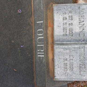 FOURIE Petrus Johannes 1907-1978 &amp; Louisa Petronella 1909-1993