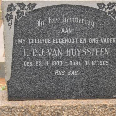 HUYSSTEEN F.P.J., van 1903-1965