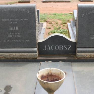 JACOBSZ Gielie 1897-1967 &amp; Pienie 1900-1982