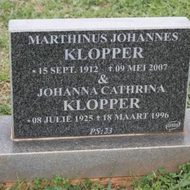 KLOPPER Marthinus Johannes 1912-2007 &amp; Johanna Cathrina 1925-1996